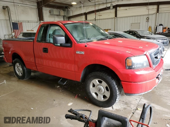 2004 Ford F-150 XL z VIN 1FTRF12W94NB86837, wystawiony jako Copart lot #56582615 z przebiegiem 188 094 mil mil oraz Tytuł czysty. Historia ofert i sprzedaży dostępna na DreamBid. Obrazek 4.