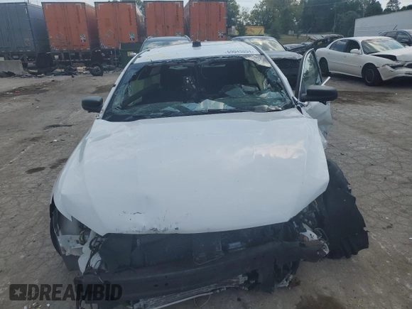 2016 Ford Police Interceptor with VIN 1FAHP2MK6GG117658, listed as a Copart auction lot 69045094 with Not provided miles and Salvage title. Bid and sale history available at DreamBid. Image 5.