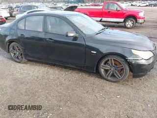 2007 BMW 5 Series 525i with VIN WBANE535X7CW59611, listed as a IAAI auction lot 41850206 with 209,571 mi miles and . Bid and sale history available at carsss.com. Image 1.