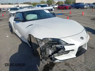 2020 Toyota GR Supra 3.0 with VIN WZ1DB4C05LW027440, listed as a IAAI auction lot 41118987 with 39,596 mi miles. Bid and sale history available at carsss.com. Image 1.