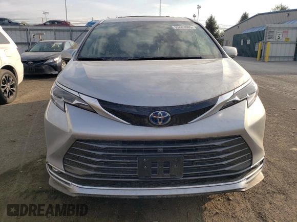 2023 Toyota Sienna Platinum with VIN 5TDESKFC5PS079072, listed as a Copart auction lot 53603985 with 45,654 mi miles and Salvage Title. Bid and sale history available at DreamBid. Image 5.