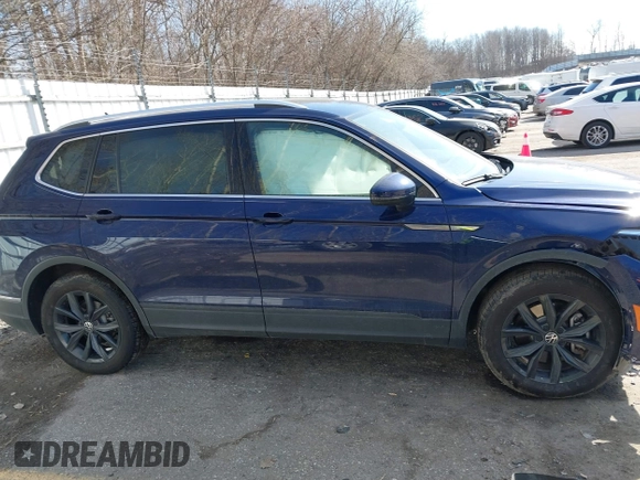 2024 Volkswagen Tiguan SE with VIN 3VVMB7AXXRM170782, listed as a IAAI auction lot 41754426 with 3,552 mi miles and . Bid and sale history available at DreamBid. Image 14.