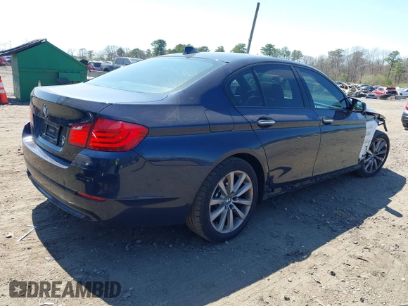 2011 BMW 5 Series 528i with VIN WBAFR1C52BC672489, listed as a IAAI auction lot 42038678 with 47,688 mi miles and . Bid and sale history available at carsss.com. Image 4.