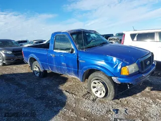 2004 Ford Ranger XL with VIN 1FTYR10U74TA08165, listed as a IAAI auction lot 41352412 with 185,436 mi miles. Bid and sale history available at carsss.com. Image 1.