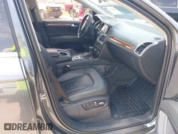2013 Audi Q7 Premium Plus with VIN WA1LGAFE6DD006850, listed as a IAAI auction lot 42337472 with 107,937 mi miles and . Bid and sale history available at DreamBid. Image 5.