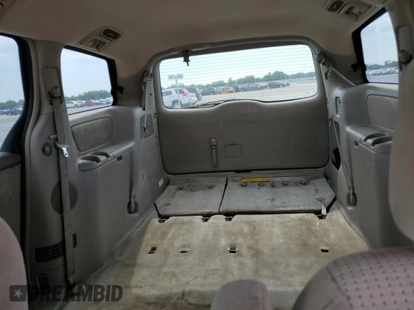 2008 Toyota Sienna with VIN 5TDZK23CX8S173858, listed as a Copart auction lot 55557805 with 256,547 mi miles and Clean Title. Bid and sale history available at DreamBid. Image 10.