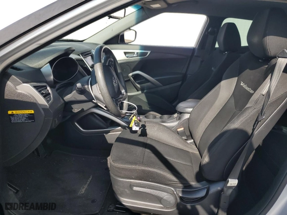 2014 Hyundai Veloster with VIN KMHTC6AD2EU186726, listed as a Copart auction lot 43993215 with 120,591 mi miles and Salvage Title. Bid and sale history available at carsss.com. Image 7.