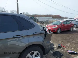 2024 Ford Edge SE с VIN 2FMPK4G92RBA44626, выставлен на аукционе IAAI как лот 41941354 с пробегом 12 175 миль миль и . История ставок и продаж доступна на DreamBid. Изображение 6.