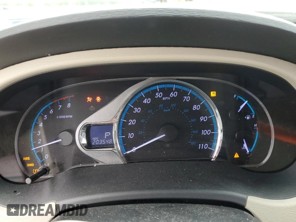 2012 Toyota Sienna XLE with VIN 5TDDK3DC1CS047265, listed as a Copart auction lot 58500275 with 203,548 mi miles and Salvage title. Bid and sale history available at DreamBid. Image 9.