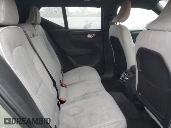 2023 Volvo XC40 Ultimate with VIN YV4ED3UM4P2082268, listed as a Copart auction lot 86438864 with 59,922 mi miles and Salvage title. Bid and sale history available at DreamBid. Image 12.