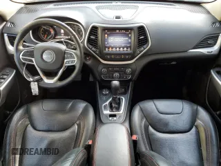 2017 Jeep Cherokee Trailhawk L Plus с VIN 1C4PJMBS0HD214427, выставлен на аукционе Copart как лот 57035035 с пробегом 123 957 миль миль и Списание • Salvage title. История ставок и продаж доступна на DreamBid. Изображение 8.