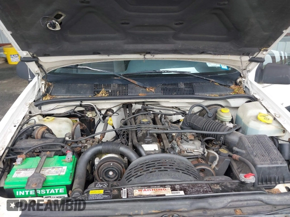 1997 Jeep Grand Cherokee Laredo z VIN 1J4GZ58S7VC737980, wystawiony jako IAAI lot #42256142 z przebiegiem 188 958 mil mil oraz . Historia ofert i sprzedaży dostępna na DreamBid. Obrazek 10.