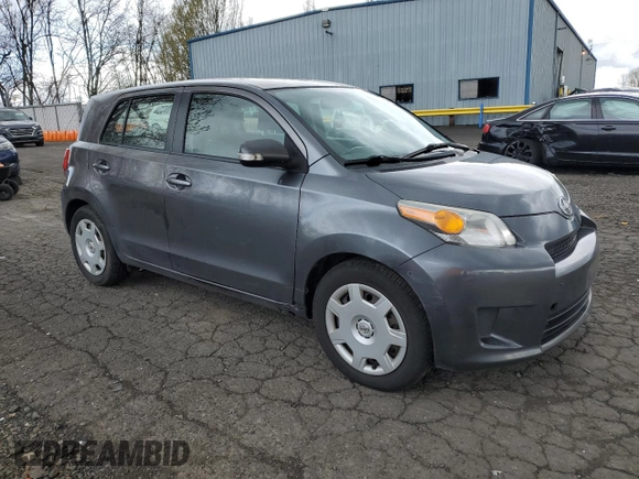 2009 Scion xD z VIN JTKKU10479J035866, wystawiony jako Copart lot #51699835 z przebiegiem 176 636 mil mil oraz Szkoda całkowita • Salvage title. Historia ofert i sprzedaży dostępna na DreamBid. Obrazek 4.