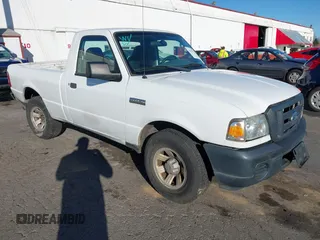 2009 Ford Ranger XL with VIN 1FTYR10D19PA37452, listed as a IAAI auction lot 41437639 with 116,175 mi miles. Bid and sale history available at carsss.com. Image 1.