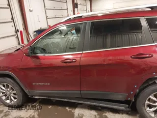 2019 Jeep Cherokee Latitude Plus with VIN 1C4PJMLB2KD198561, listed as a IAAI auction lot 41731691 with 71,129 mi miles. Bid and sale history available at carsss.com. Image 15.