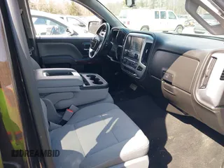 2018 GMC Sierra 1500 SLE z VIN 1GTV2MEC3JZ143967, wystawiony jako IAAI lot #41853850 z przebiegiem 80 205 mil mil oraz . Historia ofert i sprzedaży dostępna na DreamBid. Obrazek 5.