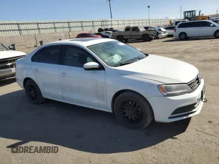 2015 Volkswagen Jetta Sedan 1.8T SE w/Connectivity with VIN 3VWD07AJ0FM305731, listed as a Copart auction lot 46712215 with 176,548 mi miles and Salvage Title. Bid and sale history available at carsss.com. Image 4.