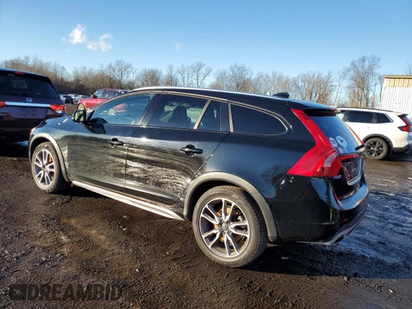 2017 Volvo V60 z VIN YV440MWK8H1023255, wystawiony jako Copart lot #84471084 z przebiegiem 91 507 mil mil oraz Szkoda całkowita • Salvage title. Historia ofert i sprzedaży dostępna na DreamBid. Obrazek 2.