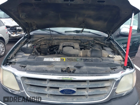 2002 Ford F-150 XLT with VIN 1FTRW07L82KB04538, listed as a IAAI auction lot 42104767 with Not Provided miles and . Bid and sale history available at DreamBid. Image 10.