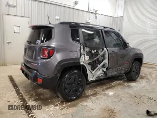 2018 Jeep Renegade Trailhawk с VIN ZACCJBCB8JPH09693, выставлен на аукционе Copart как лот 56331355 с пробегом 112 282 миль миль и Списание • Salvage title. История ставок и продаж доступна на DreamBid. Изображение 3.