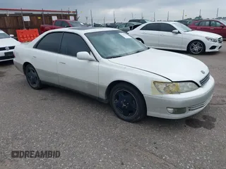 2001 Lexus ES 300 с VIN JT8BF28G210320831, выставлен на аукционе IAAI как лот 42439269 с пробегом 188 643 миль миль и . История ставок и продаж доступна на DreamBid. Изображение 1.