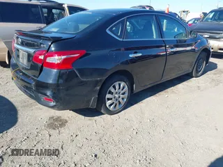 2019 Nissan Sentra S z VIN 3N1AB7AP1KY456992, wystawiony jako IAAI lot #41237654 z przebiegiem 88 099 mil mil oraz . Historia ofert i sprzedaży dostępna na DreamBid. Obrazek 4.