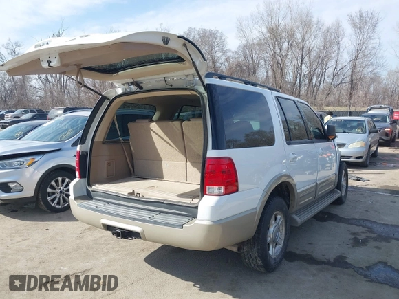 2006 Ford Expedition Eddie Bauer z VIN 1FMPU18566LA95837, wystawiony jako IAAI lot #41739584 z przebiegiem 248 823 mil mil oraz . Historia ofert i sprzedaży dostępna na DreamBid. Obrazek 4.
