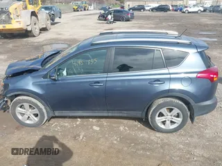 2013 Toyota RAV4 XLE with VIN 2T3RFREV6DW111815, listed as a IAAI auction lot 41957855 with 119,375 mi miles and . Bid and sale history available at carsss.com. Image 14.
