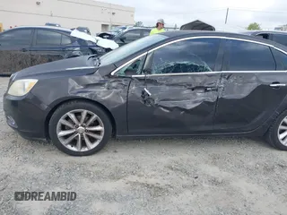 2014 Buick Verano Leather Group with VIN 1G4PS5SK5E4156969, listed as a IAAI auction lot 41956353 with 125,000 mi miles. Bid and sale history available at carsss.com. Image 6.