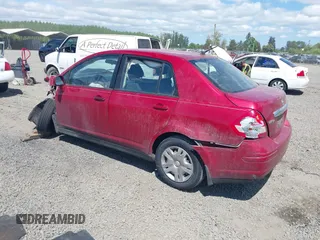 2010 Nissan Versa S с VIN 3N1BC1AP6AL426445, выставлен на аукционе IAAI как лот 42175164 с пробегом 161 645 миль миль и . История ставок и продаж доступна на DreamBid. Изображение 3.