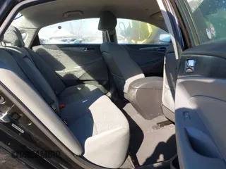 2014 Hyundai Sonata Hybrid Limited with VIN KMHEC4A46EA110201, listed as a IAAI auction lot 41427483 with 81,957 mi miles. Bid and sale history available at carsss.com. Image 8.