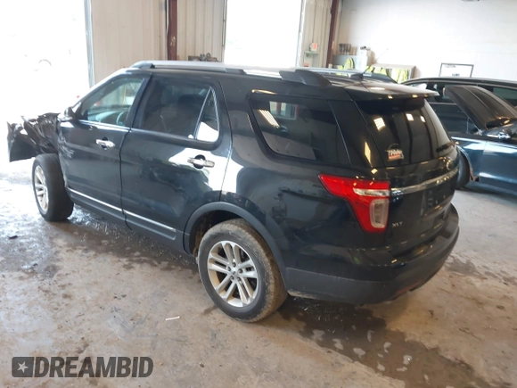 2014 Ford Explorer XLT with VIN 1FM5K7D83EGC61593, listed as a IAAI auction lot 42431214 with 145,176 mi miles and . Bid and sale history available at DreamBid. Image 3.