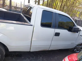 2014 Ford F-150 XL with VIN 1FTFX1CTXEFC01524, listed as a IAAI auction lot 41955270 with 251,992 mi miles. Bid and sale history available at carsss.com. Image 13.