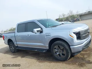2022 Ford F-150 Lightning Pro with VIN 1FTVW1EL0NWG16234, listed as a IAAI auction lot 41220079 with 40,541 mi miles. Bid and sale history available at carsss.com. Image 13.