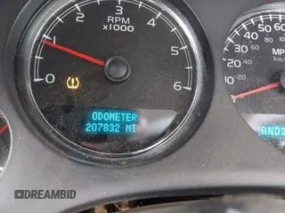 2007 Chevrolet Tahoe LT z VIN 1GNFK13017R359487, wystawiony jako IAAI lot #41744464 z przebiegiem 207 832 mil mil oraz . Historia ofert i sprzedaży dostępna na DreamBid. Obrazek 16.