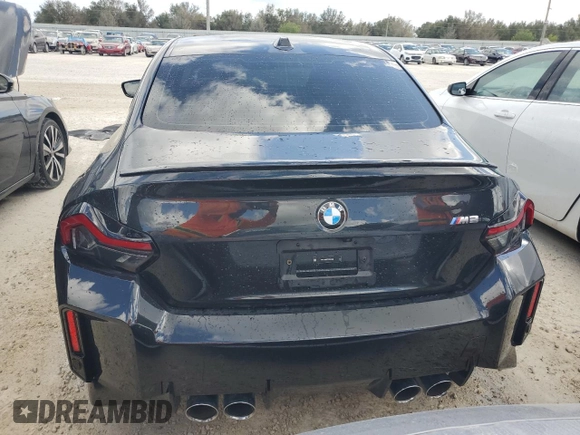 2023 BMW M2 z VIN 3MF13DM07P8D63938, wystawiony jako Copart lot #77996634 z przebiegiem 8 571 mil mil oraz Szkoda całkowita • Salvage title. Historia ofert i sprzedaży dostępna na DreamBid. Obrazek 6.