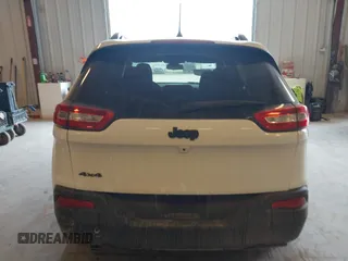 2018 Jeep Cherokee Latitude z VIN 1C4PJMCB3JD561285, wystawiony jako IAAI lot #42123569 z przebiegiem 151 886 mil mil oraz . Historia ofert i sprzedaży dostępna na DreamBid. Obrazek 16.