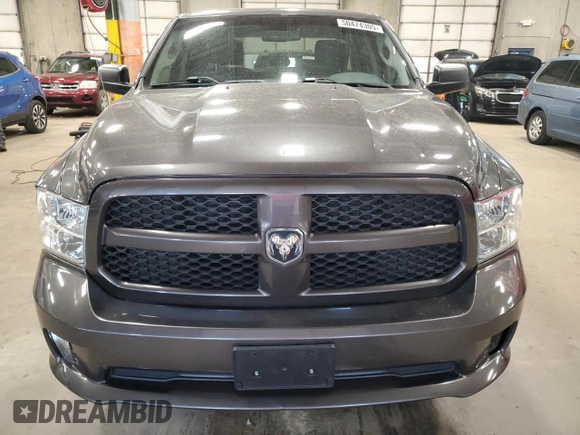 2016 Ram 1500 Express z VIN 1C6RR7FG4GS364387, wystawiony jako Copart lot #50474305 z przebiegiem 159 848 mil mil oraz Szkoda całkowita • Salvage title. Historia ofert i sprzedaży dostępna na DreamBid. Obrazek 5.