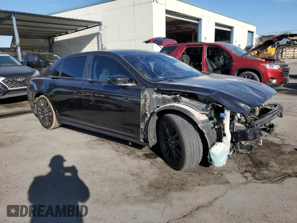 2020 Lincoln Continental Reserve with VIN 1LN6L9RP4L5600223, listed as a Copart auction lot 76571784 with 41,904 mi miles and Salvage Title. Bid and sale history available at carsss.com. Image 4.