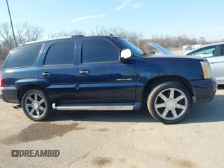 2004 Cadillac Escalade with VIN 1GYEC63T54R226911, listed as a IAAI auction lot 41508878 with 280,150 mi miles and . Bid and sale history available at DreamBid. Image 13.