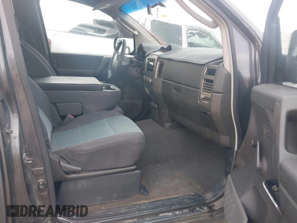 2005 Nissan Titan SE with VIN 1N6AA06A15N500144, listed as a IAAI auction lot 42204468 with 192,884 mi miles and . Bid and sale history available at DreamBid. Image 5.