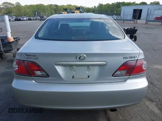 2003 Lexus ES 300 with VIN JTHBF30G330104586, listed as a IAAI auction lot 42025818 with 265,756 mi miles and . Bid and sale history available at DreamBid. Image 16.