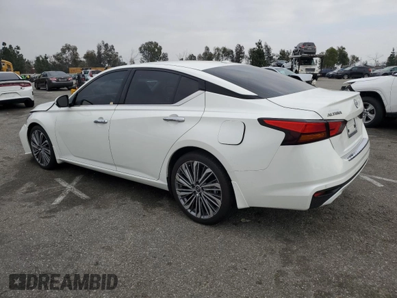 2023 Nissan Altima SL with VIN 1N4BL4EV4PN418222, listed as a Copart auction lot 43273615 with 13,239 mi miles and Salvage Title. Bid and sale history available at DreamBid. Image 2.