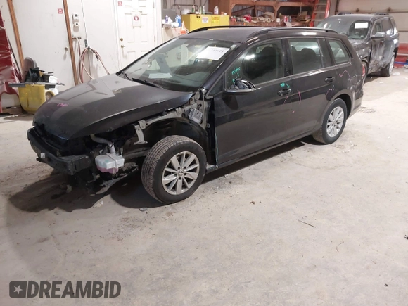 2019 Volkswagen Golf SportWagen S with VIN 3VWY57AU2KM511141, listed as a IAAI auction lot 41381913 with 93,679 mi miles. Bid and sale history available at carsss.com. Image 2.