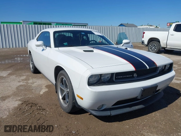2011 Dodge Challenger z VIN 2B3CJ4DG5BH602787, wystawiony jako IAAI lot #41759684 z przebiegiem 128 055 mil mil oraz . Historia ofert i sprzedaży dostępna na DreamBid. Obrazek 6.