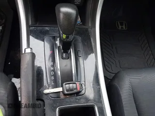 2016 Honda Accord Sedan LX with VIN 1HGCR2F35GA104683, listed as a IAAI auction lot 42046955 with 197,261 mi miles. Bid and sale history available at carsss.com. Image 11.