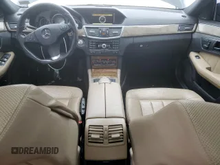 2011 Mercedes-Benz E 550 Luxury with VIN WDDHF9AB9BA351076, listed as a Copart auction lot 46124315 with 100,851 mi miles and Clean title. Bid and sale history available at DreamBid. Image 8.
