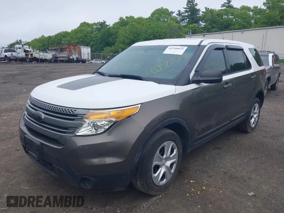 2013 Ford Police Interceptor Utility z VIN 1FM5K8AR6DGA26686, wystawiony jako IAAI lot #42258825 z przebiegiem 199 130 mil mil oraz . Historia ofert i sprzedaży dostępna na DreamBid. Obrazek 17.