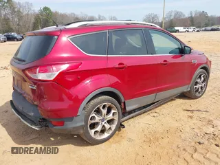 2013 Ford Escape Titanium with VIN 1FMCU0J93DUB43923, listed as a IAAI auction lot 41798566 with 109,351 mi miles. Bid and sale history available at carsss.com. Image 4.
