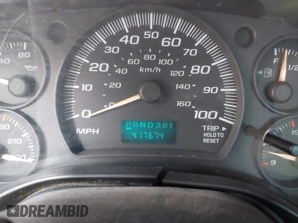 2005 Chevrolet Express Cargo Van with VIN 1GCGG29VX51196213, listed as a IAAI auction lot 41897062 with 417,674 mi miles. Bid and sale history available at carsss.com. Image 7.